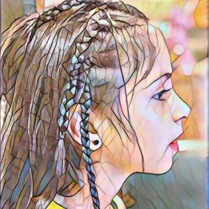 Meet your Posher, Elaha